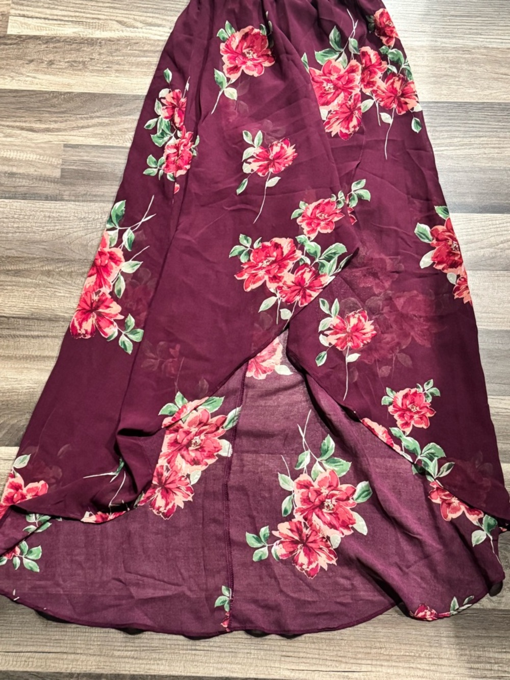 Lily Rose White Lace Bodice Burgundy Floral High-Low Dress - Picture 3 of 3